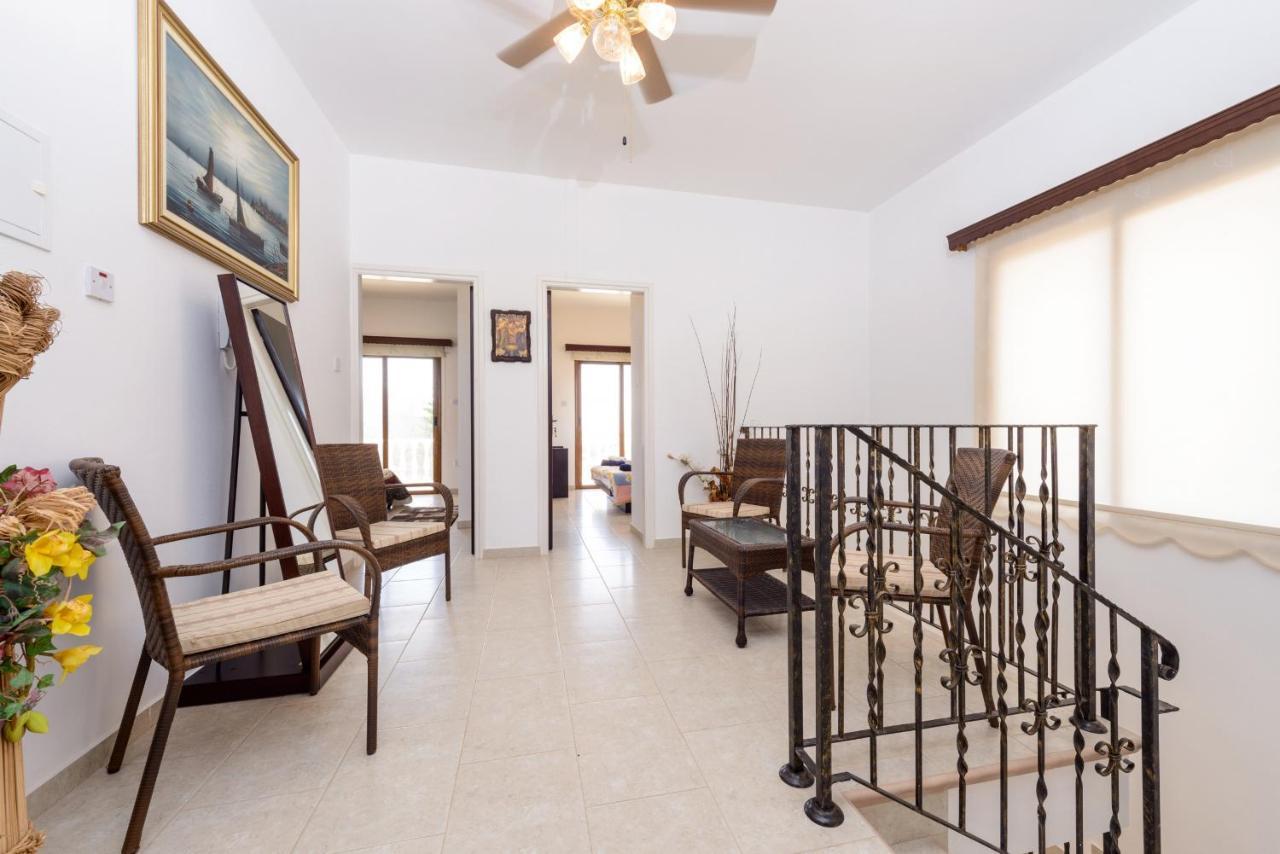 Villa Sam Ayia Napa Bagian luar foto